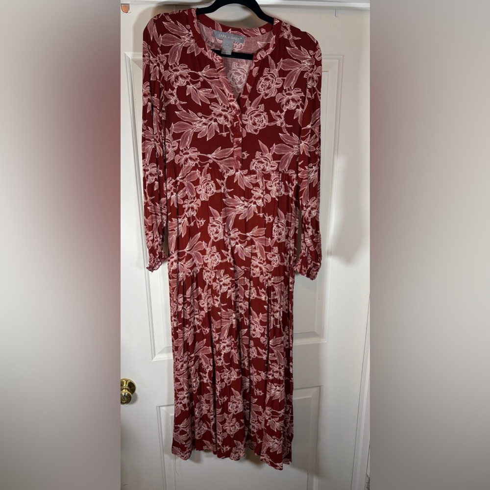 Red and white Floral Long Sleeve Maxi Dress